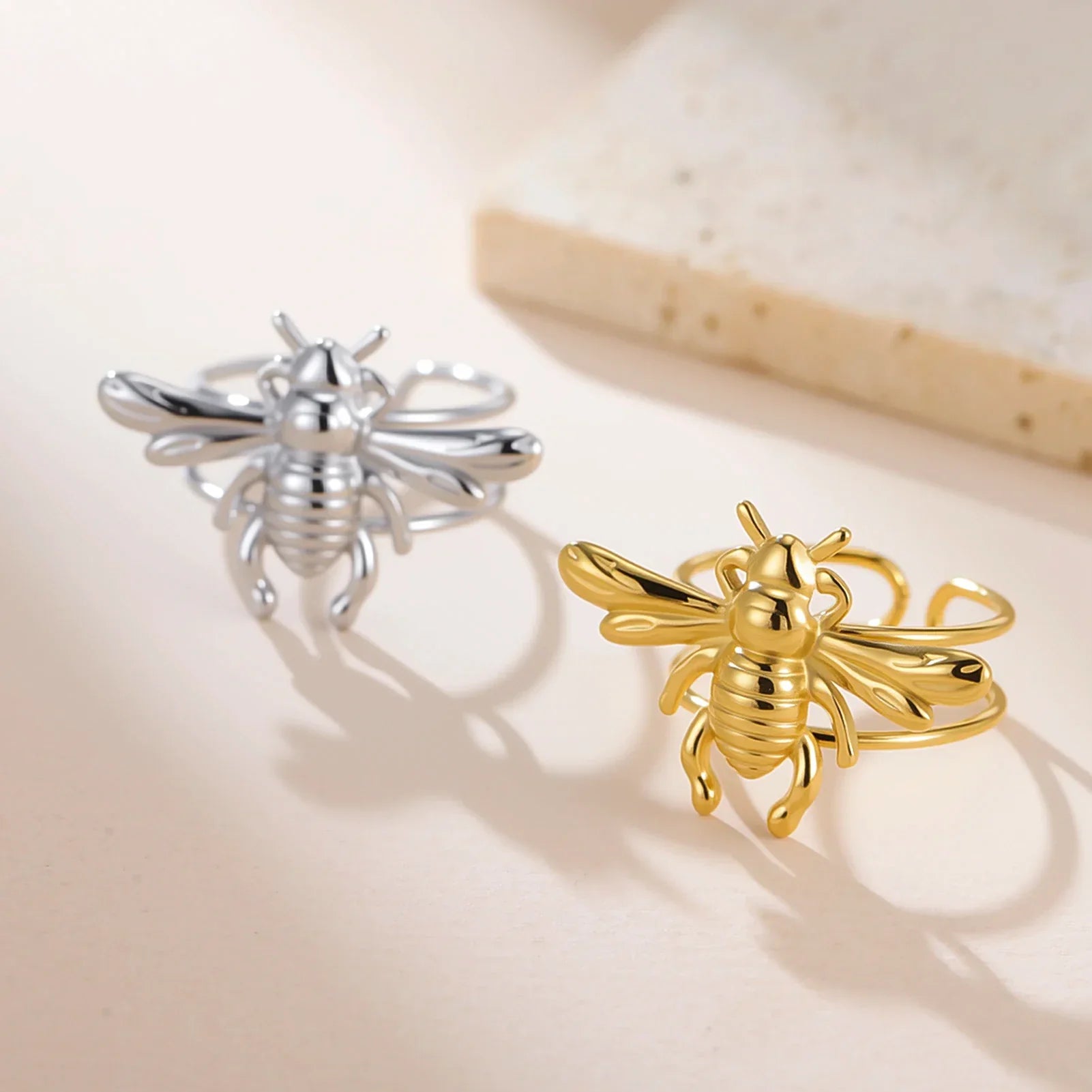 Bague abeille pour femme