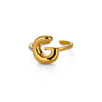 Bague ajustable avec initiale couleur or - lettre
