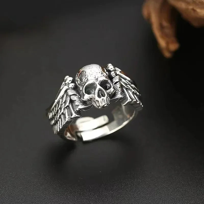 Anillo con Calavera