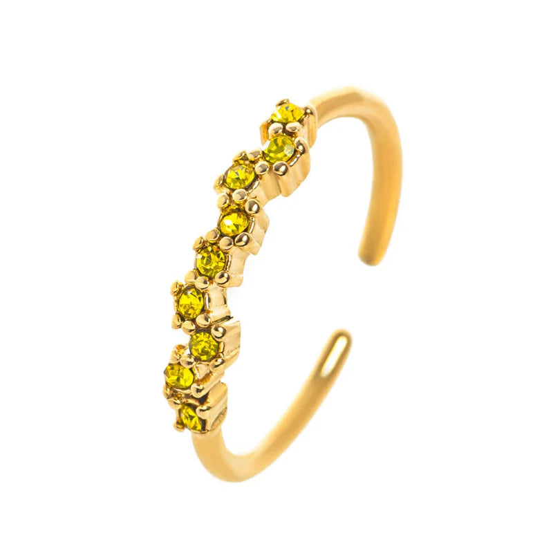 Anillo con piedra de nacimiento de circonio