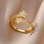 Anillo Doble Estrellas en Circonio dorado
