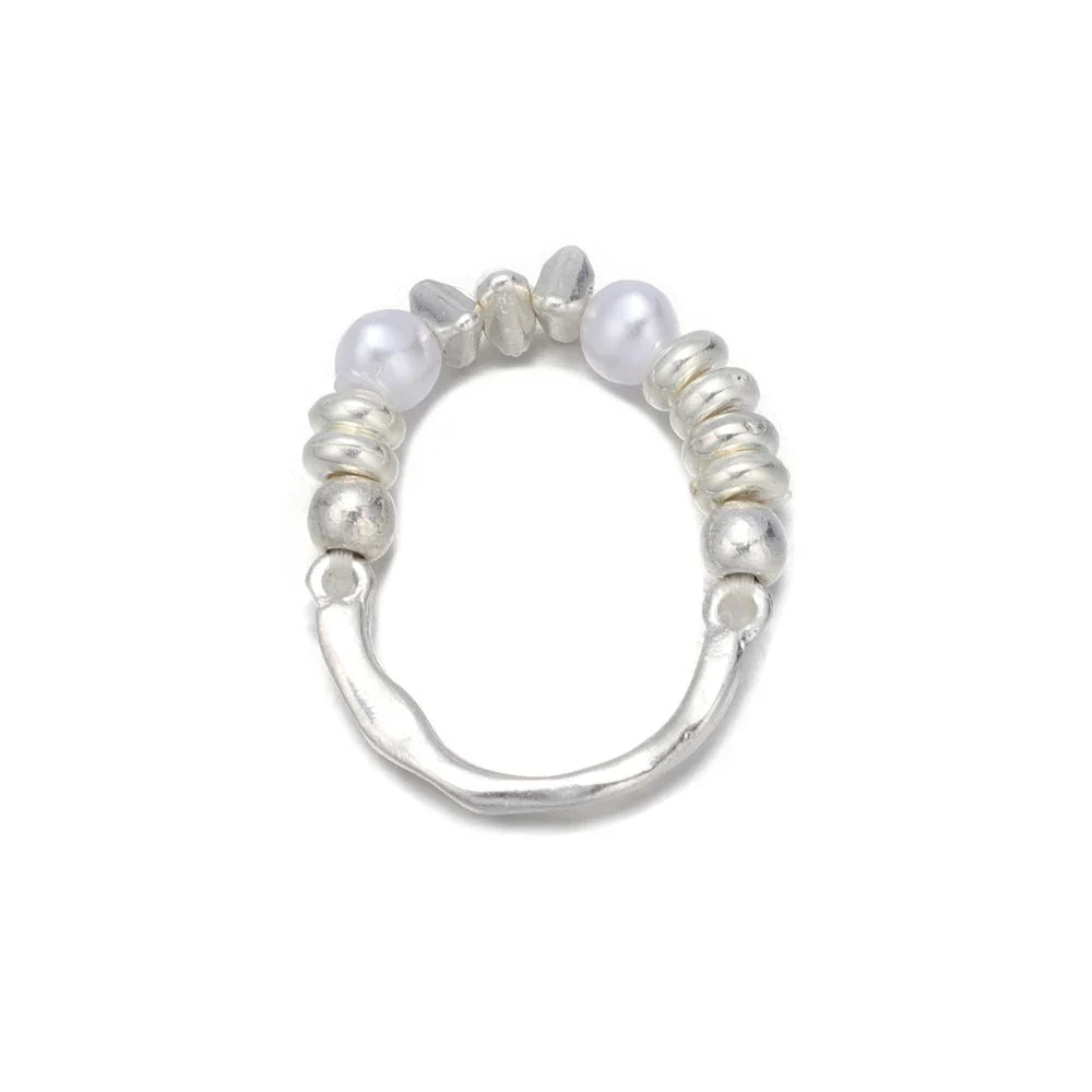 Elegante Anillo de Perlas