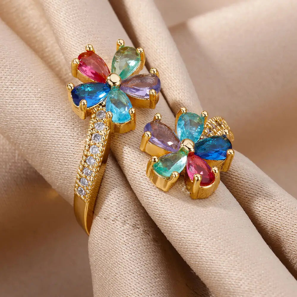Anillo de Flores de Colores en Zirconia Oro