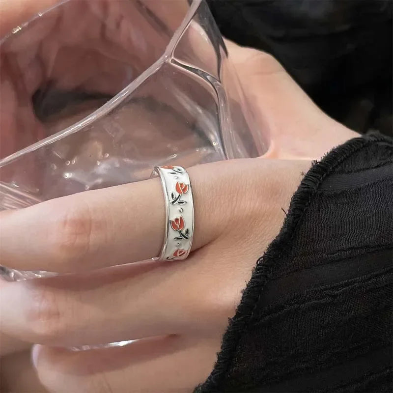 Anillo con flores de tulipán