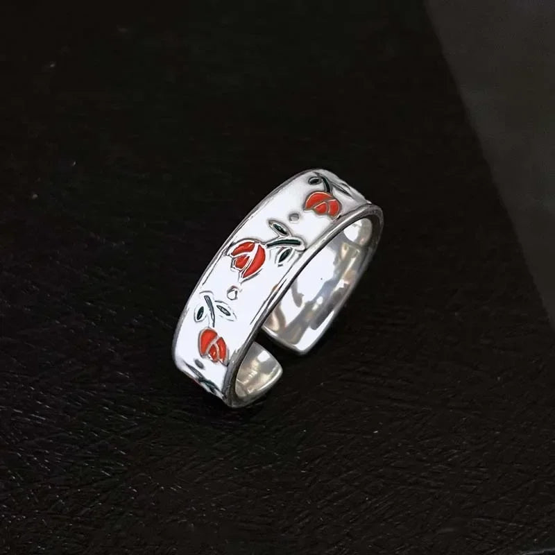 Anillo con flores de tulipán
