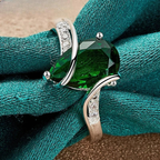 Anillo de Gota de Agua en Circonio