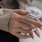 Anillo Banda Gran Flor Elegante
