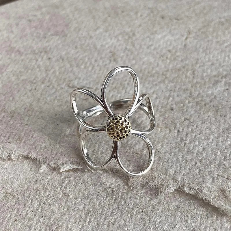 Anillo Banda Gran Flor Elegante