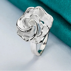 Anillo de Flor Grande Plateado