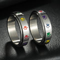 Anillo con corazones o patas antiestrés giratorio patas