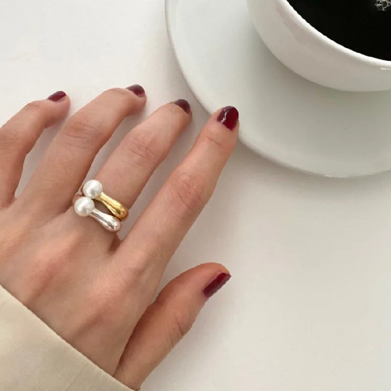 Anillo para mujer con perla blanca plata