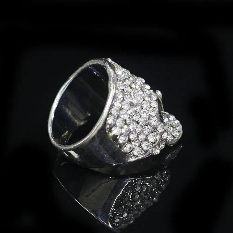 Anillo de Calavera con Strass