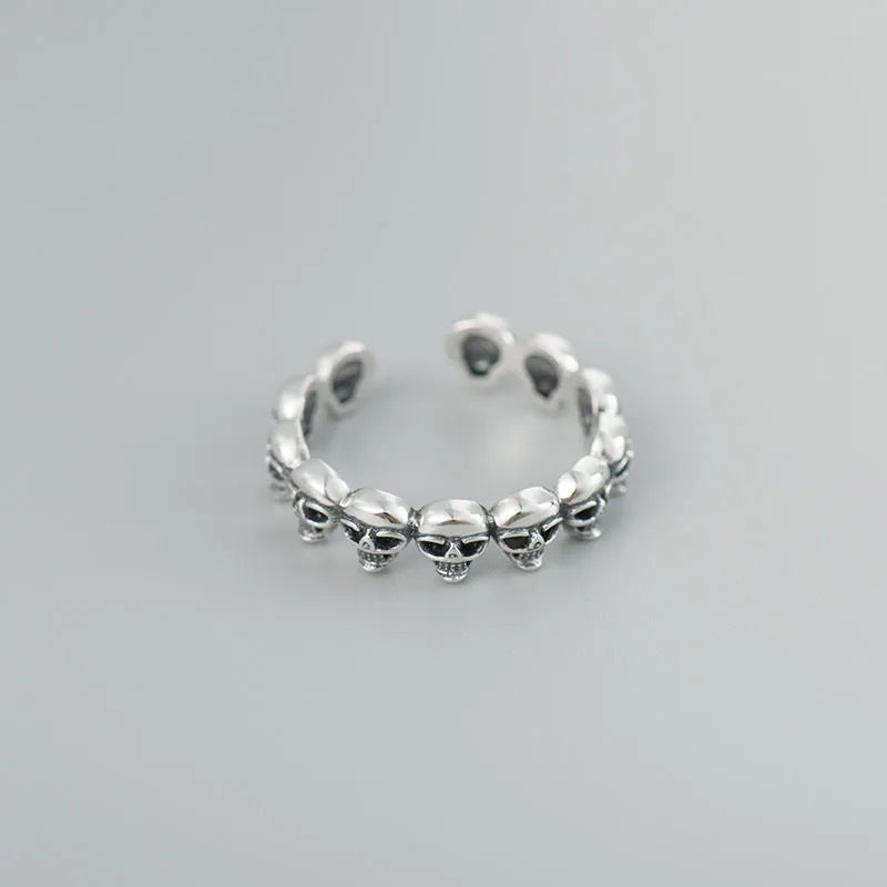 Anillo de Calaveras