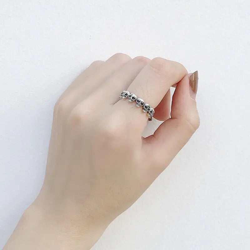 Anillo de Calaveras