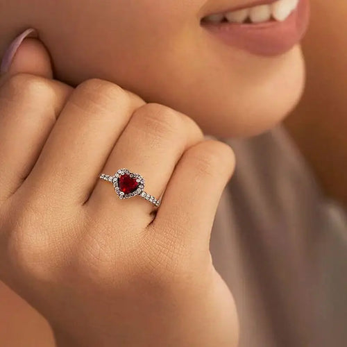 Anillo con Corazón y Circonita roja y plata