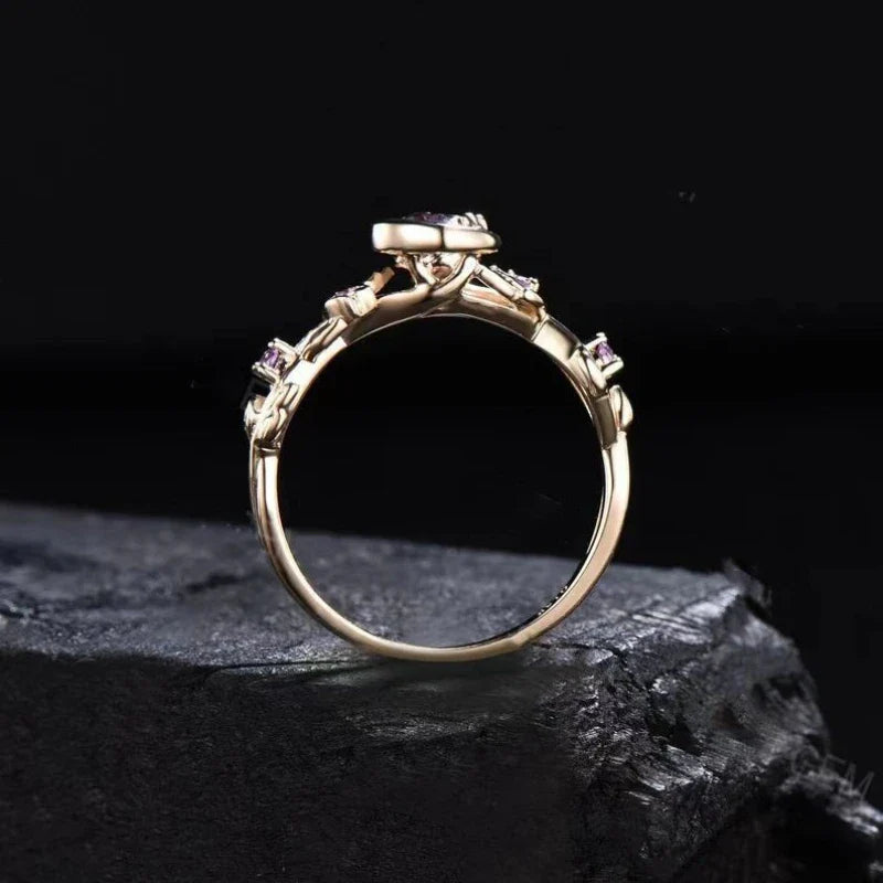 Anillo con Media Luna y Circonio oro