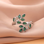 Anillo con Hojas Verdes Otoñales