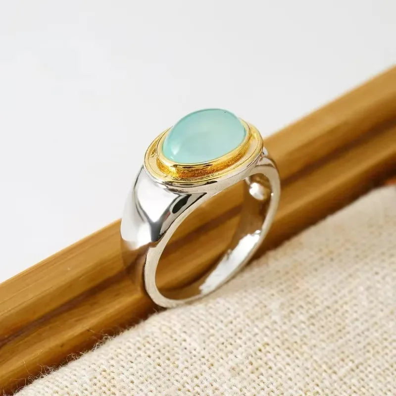 Anillo con Piedra de Luna