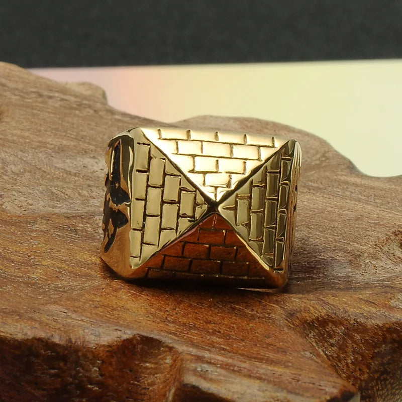 Anillo con Pirámide Egipcia oro
