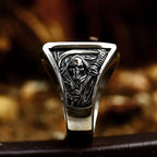 Anillo Cuadrado con Cabeza de Calavera