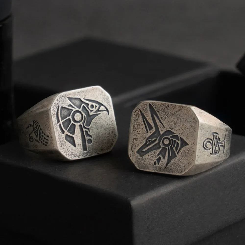 Anillo cuadrado de Estilo Egipcio Ojo de Horus