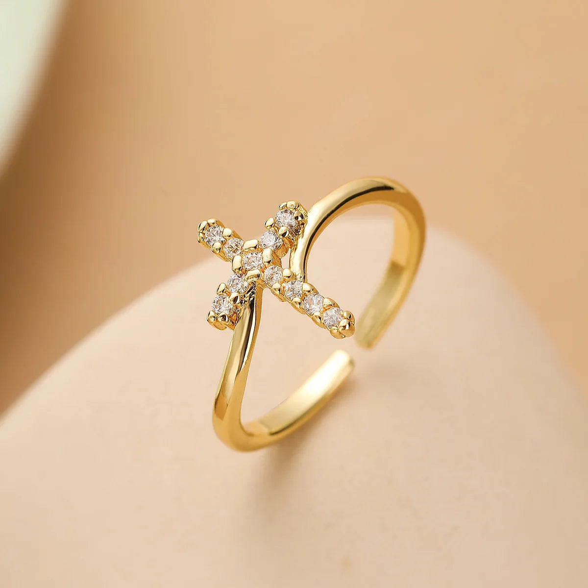 Anillo Cruz y Piedra de Circonio para Mujer oro