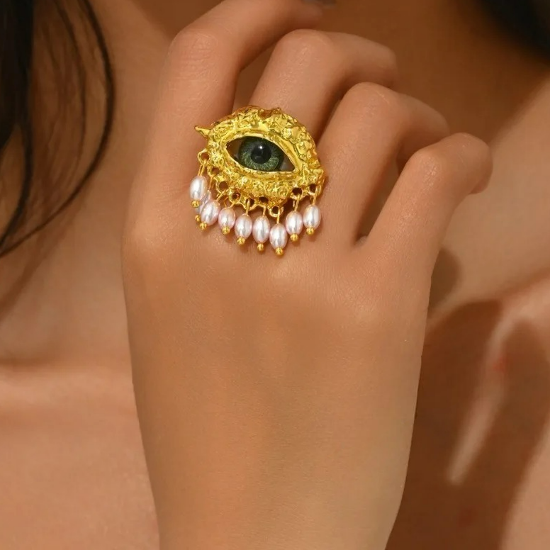 Anillo de Protección con Ojo Azul y Perlas doradas