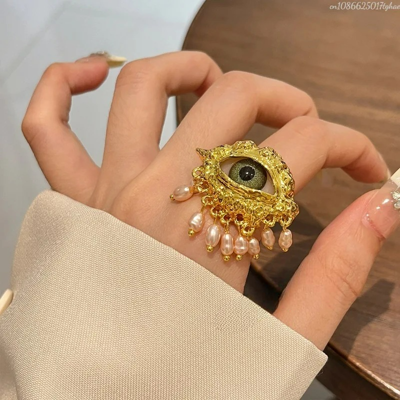 Anillo de Protección con Ojo Azul y Perlas doradas