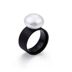 Anillo de Estilo Retro con Perla Blanca negra
