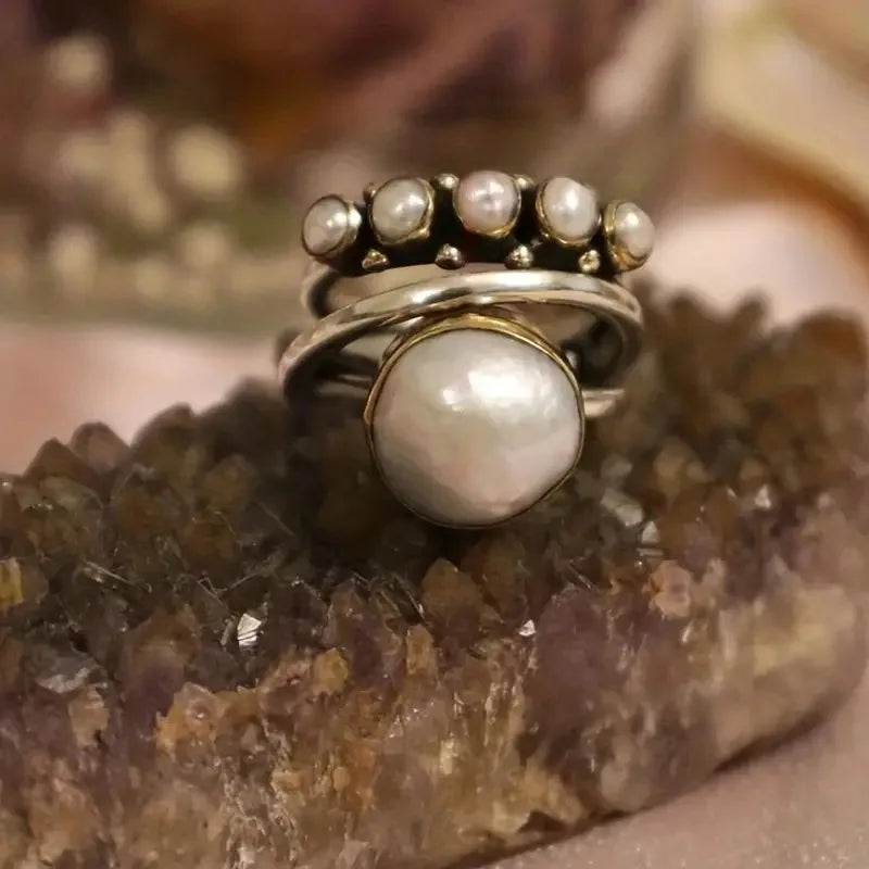 Anillo de Estilo Vintage con Perla