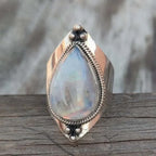 Anillo Étnico con Piedra de Luna