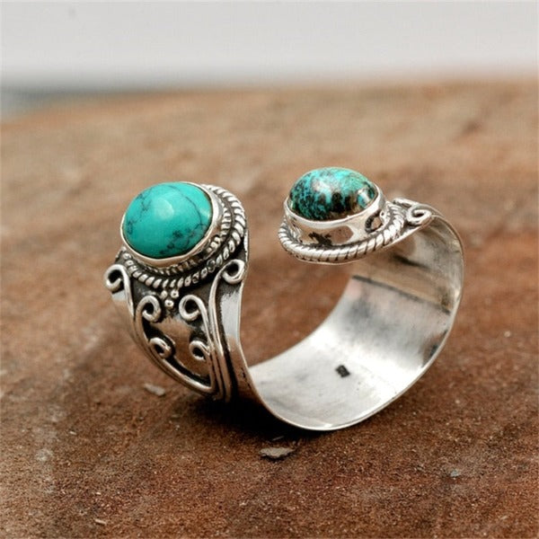 Anillo Étnico con Piedras Naturales