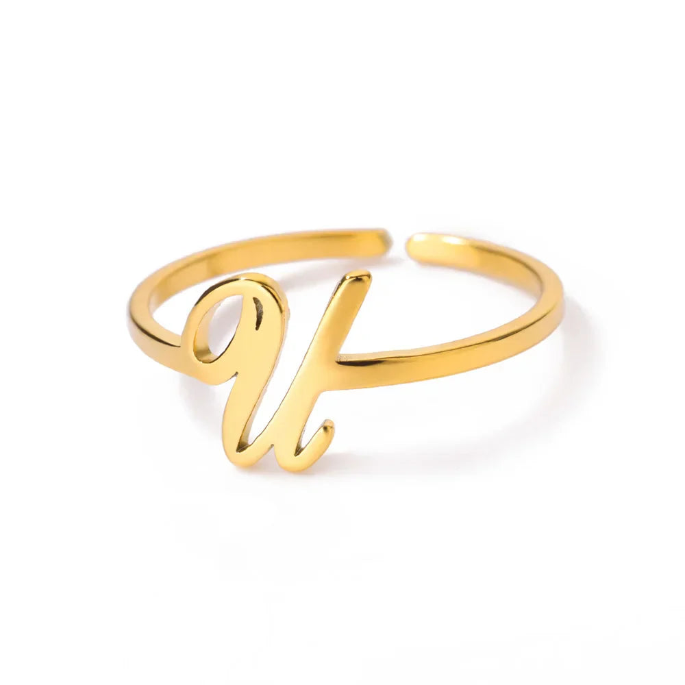 Bague fine décorée d'une initiale - lettre