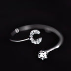 Bague initiale femme - lettre