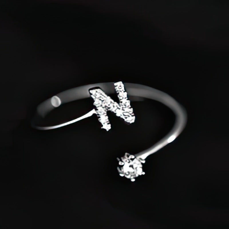 Bague initiale femme - lettre