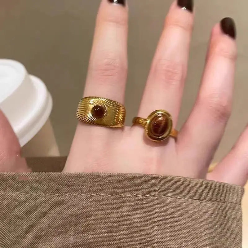 Anillo Ovalado Ojo de Tigre