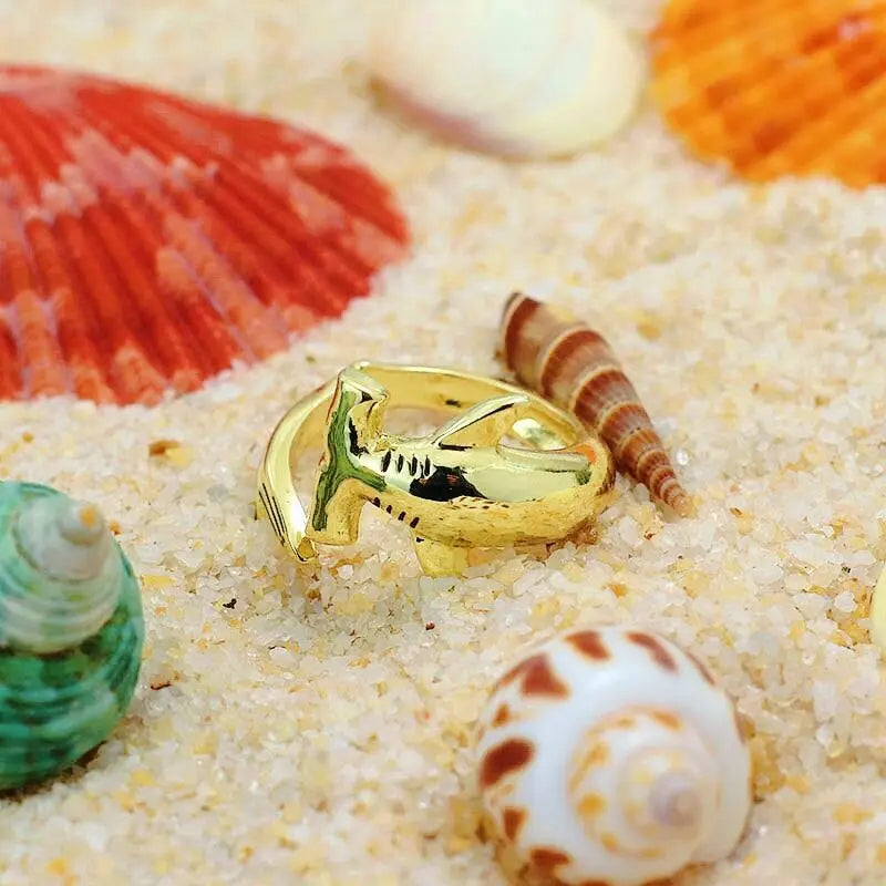 Anillo Tiburón Martillo oro