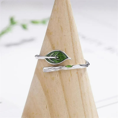 Anillo Retro con Hoja de Otoño
