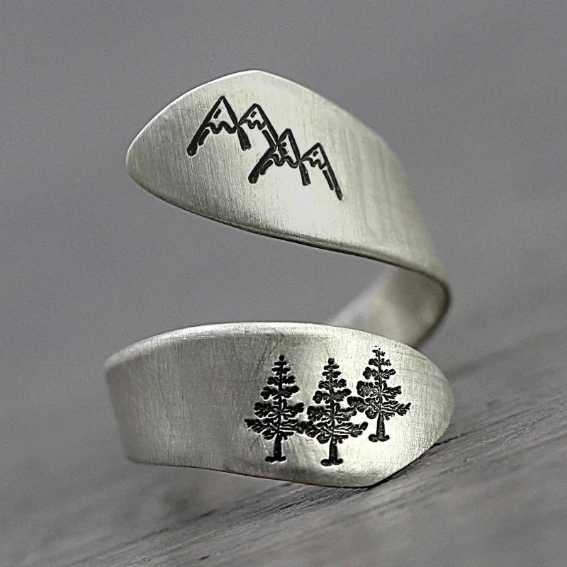 Anillo de Pinos y Montañas