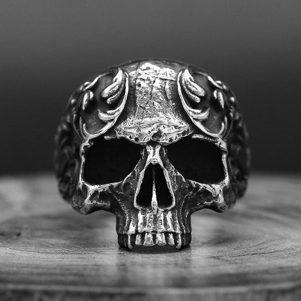 Anillo Cabeza de Calavera Acero sin corona