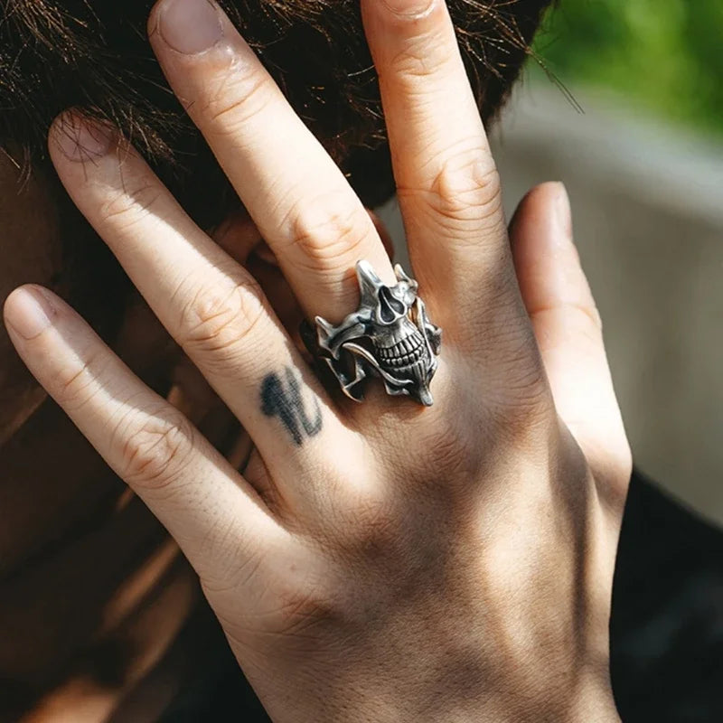 Anillo Cabeza de Calavera Hombre o Mujer B