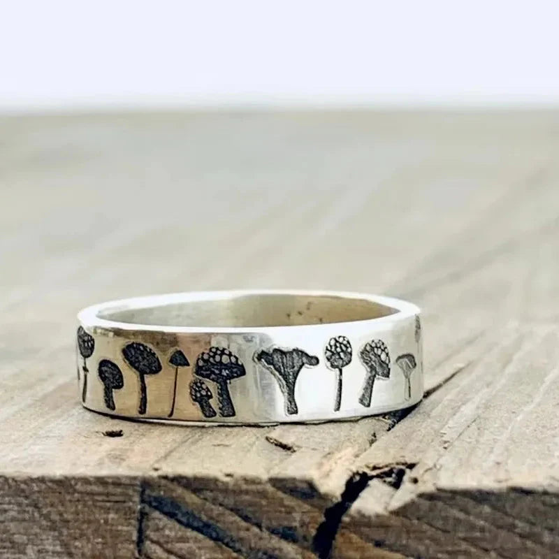 Anillo Vintage con setas