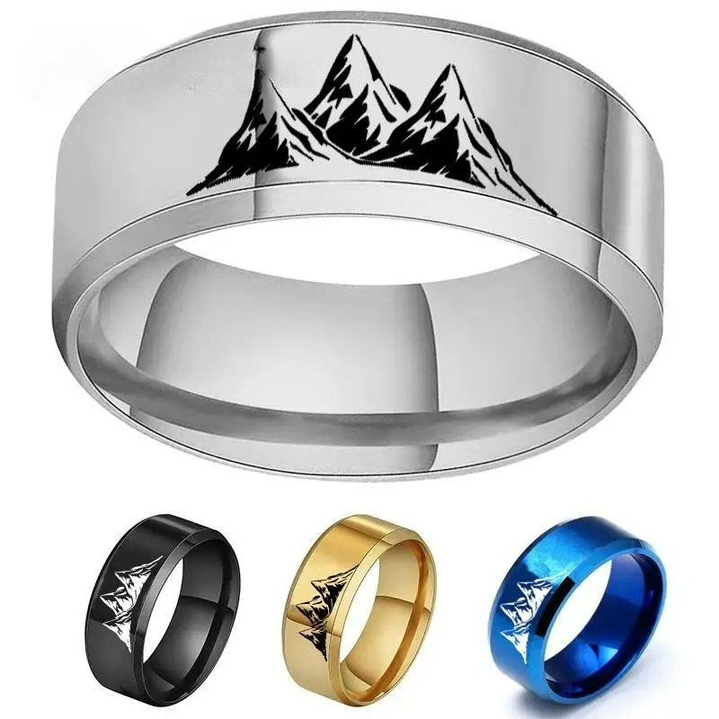 Anillos de colores con montañas plateadas