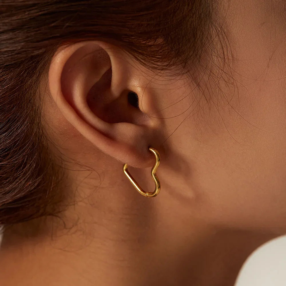 Pendientes Aros de Oreja Corazón Oro Mujer oro