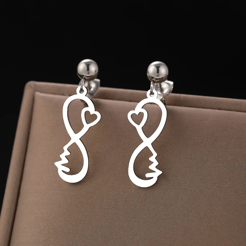 Pendientes Infinito Corazón Plata