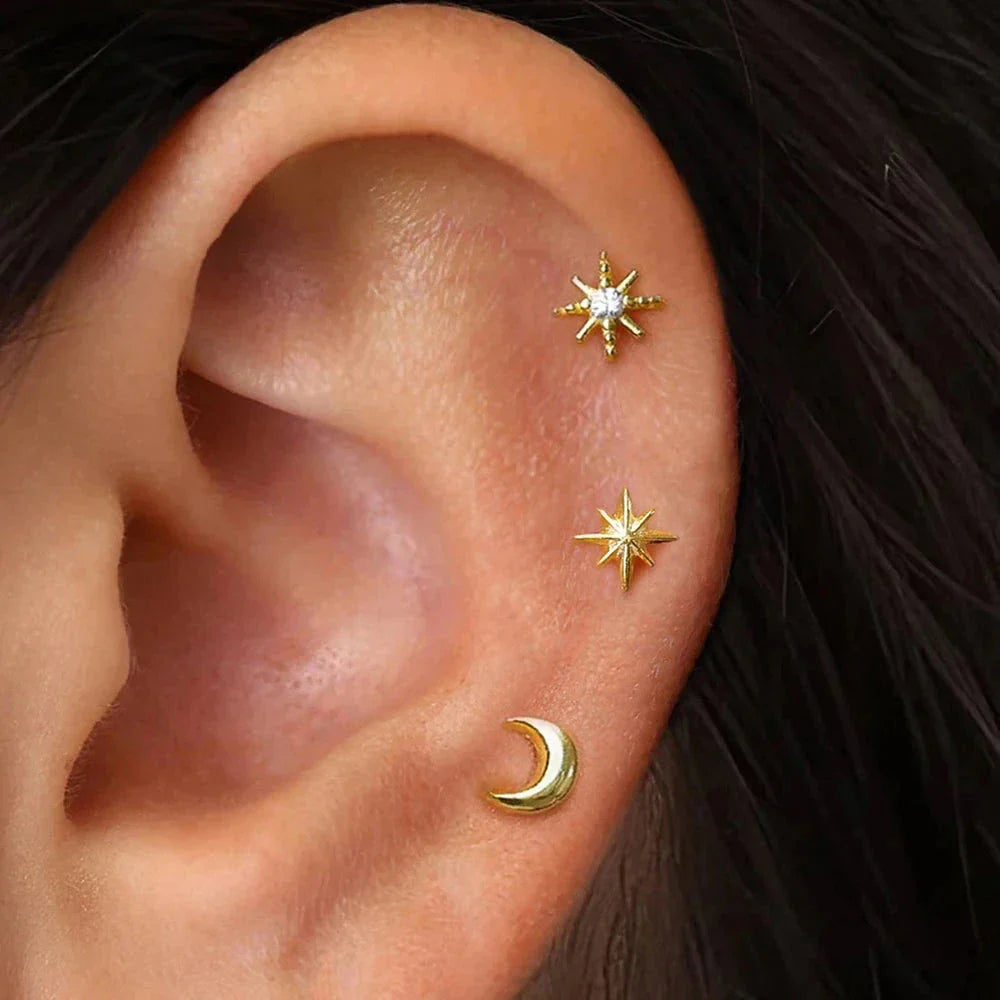 Pendientes de Botón Media Luna y Estrellas en oro