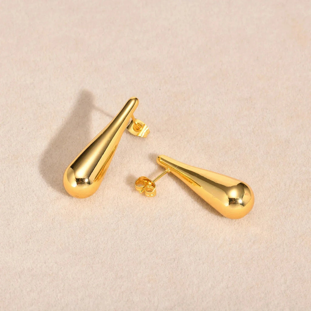 Pendientes de Clavo Fino Gota de Agua