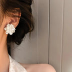 Pendientes de botón Flor Blanca