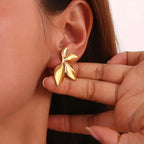 Pendientes de botón Flores oro