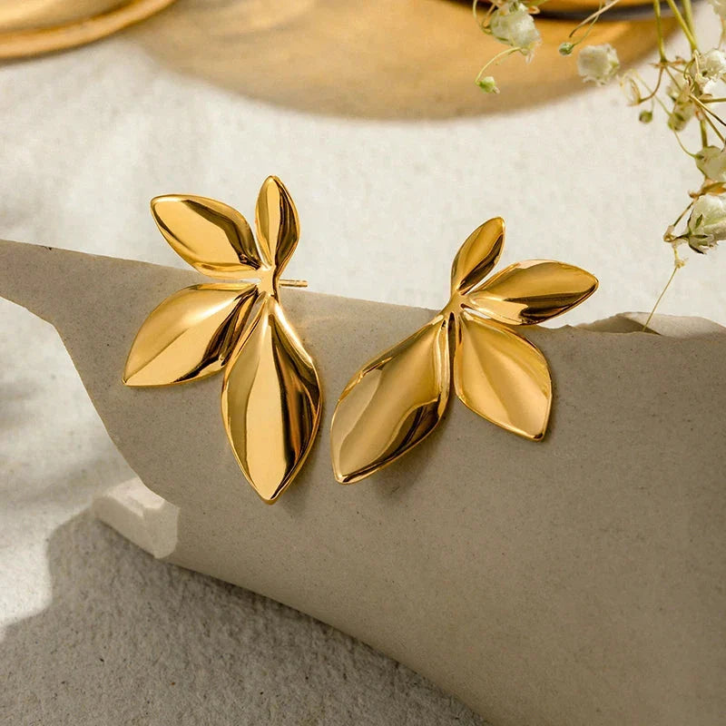 Pendientes de botón Flores oro